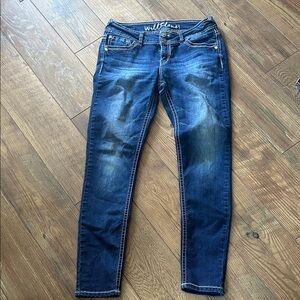 Wallflower Women's Dark Blue Skinny Jeans with Fading